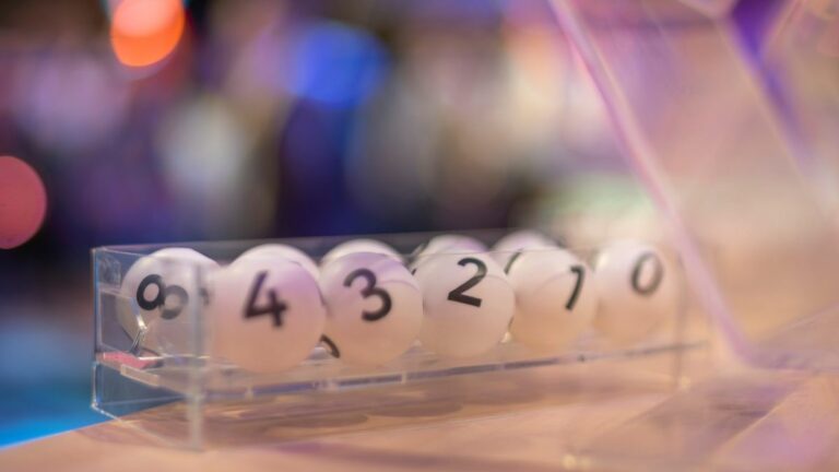 Resultados Kino Sorteo 2956 Con Código de Barras