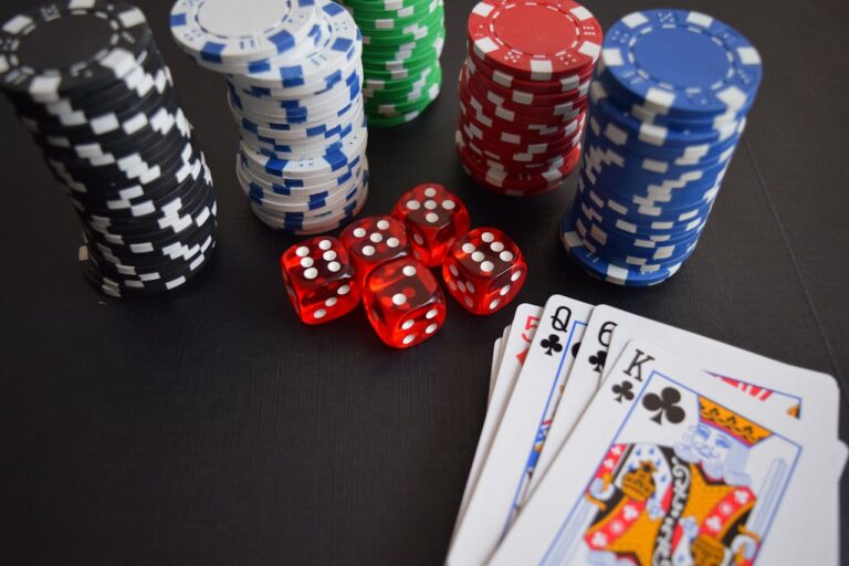 Cómo los casinos usan ‘patrones oscuros’ para mantenerte jugando por más tiempo
